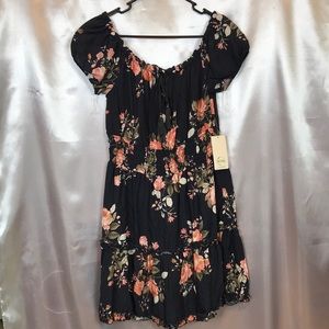 NWT Cute Floral Dress